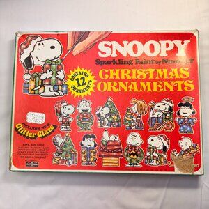 VTG 1960s Peanuts Snoopy Christmas Ornament Craft Kit Complete Kit Glitter Glaze